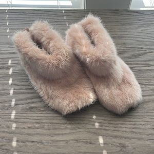 Ugg Ultrafluff Slipper